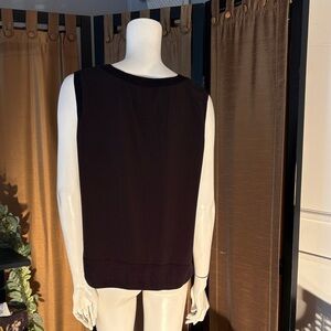 Black Sleeveless Knit Top - Women's Classic Shell